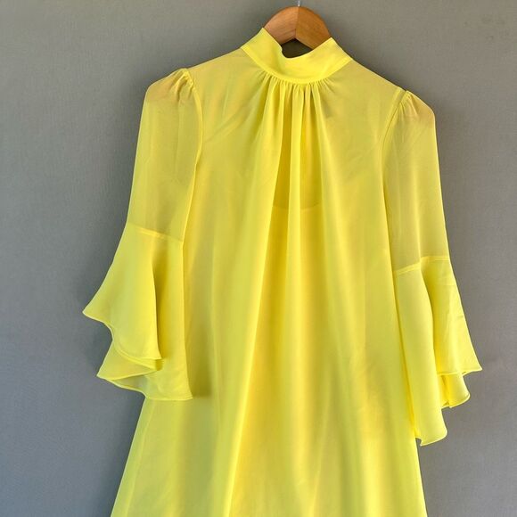 🎉5 for $45🎉 BCBGMAXAZRIA dress size XXS yellow - Picture 3 of 8